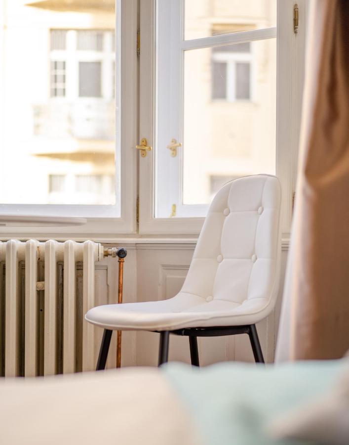 Exclusive Apartment With A View Of Prague Castle And Vltava River Екстериор снимка